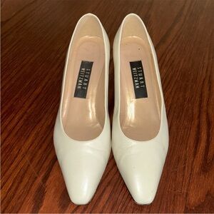 Vintage 80’s Stuart Weitzman Cream Heels Classic Design